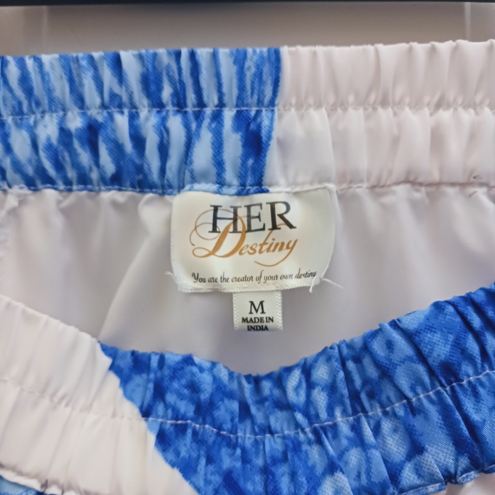 Stylish Blue and White Maxi Skirt - Picture 6 of 8